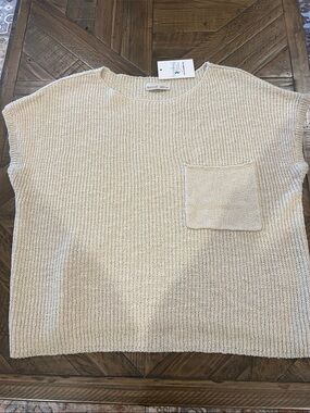NWT Cozy Cream Knit Pocket Tee